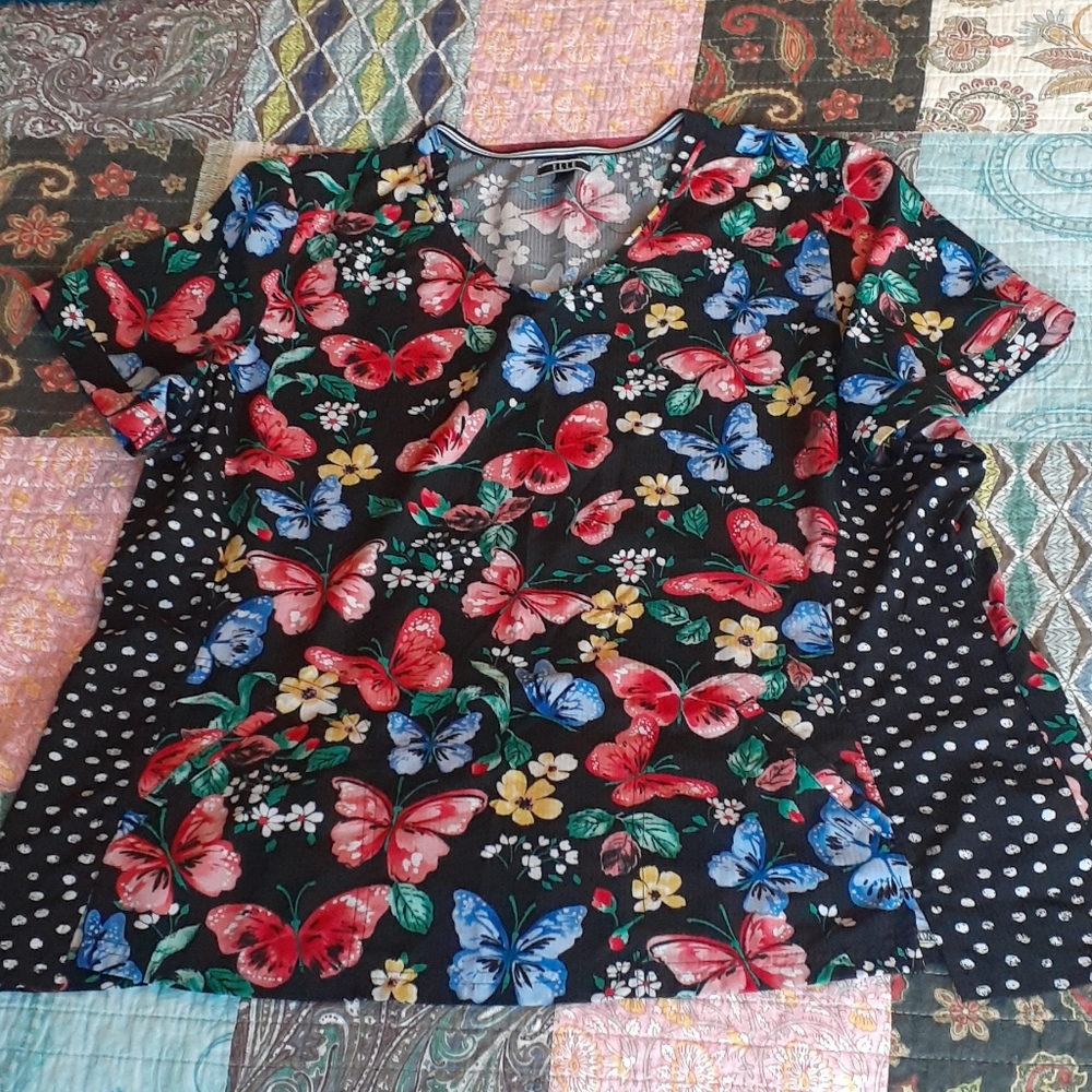 Elle print scrub top 2XL